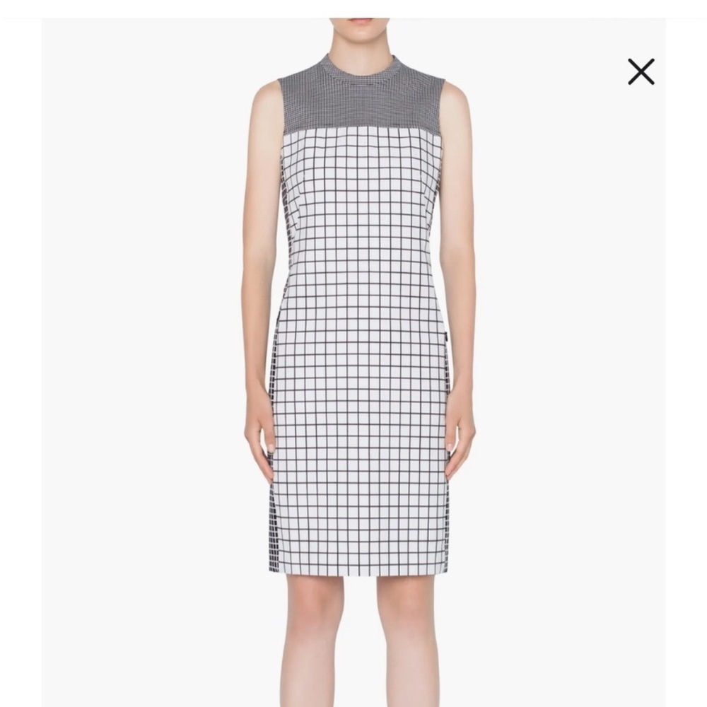 $1,190 Akris Punto Black/White Grid Sheath Dress Size 6 luxury career formal